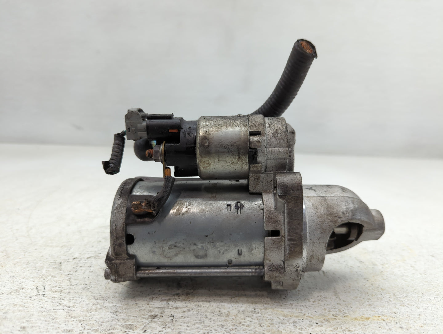2022 Hyundai Tucson Car Starter Motor Solenoid OEM P/N:1220116 36100-2S010 Fits Fits 2020 2021 2023 OEM Used Auto Parts - Oe