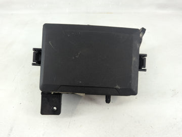 2020 Hyundai Venue Fusebox Fuse Box Panel Relay Module P/N:91956-K2001 Fits OEM Used Auto Parts - Oemusedautoparts1.com
