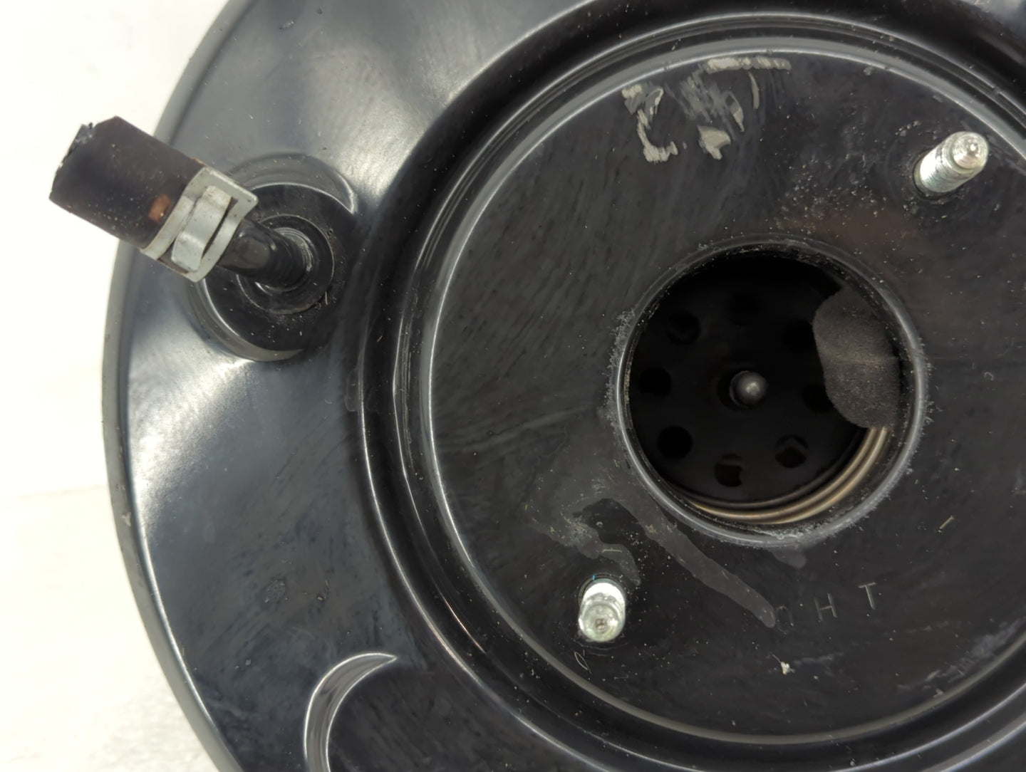 2020-2020 Hyundai Venue Power Brake Booster Oem 1382912 - Oemusedautoparts1.com