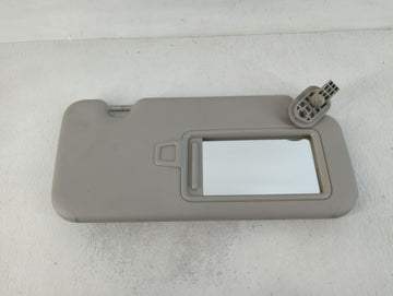 2020 Hyundai Venue Sun Visor Shade Replacement Passenger Right Mirror Fits OEM Used Auto Parts - Oemusedautoparts1.com