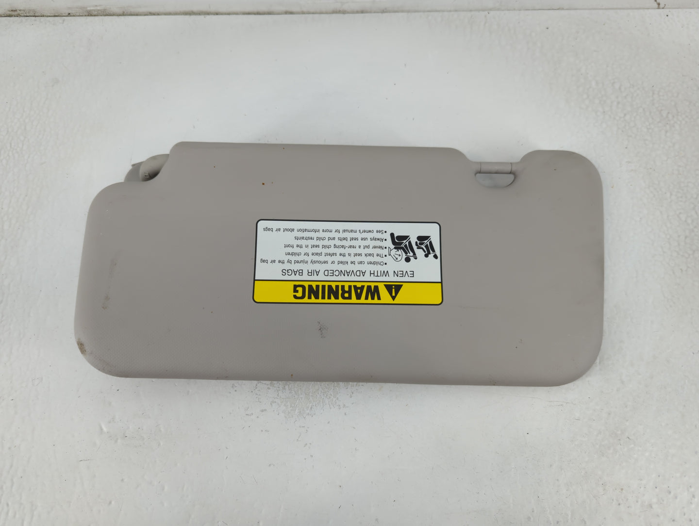 2020 Hyundai Venue Sun Visor Shade Replacement Passenger Right Mirror Fits OEM Used Auto Parts - Oemusedautoparts1.com