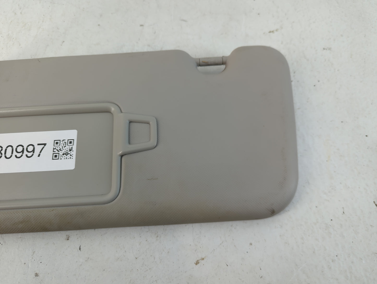 2020 Hyundai Venue Sun Visor Shade Replacement Driver Left Mirror Fits OEM Used Auto Parts - Oemusedautoparts1.com