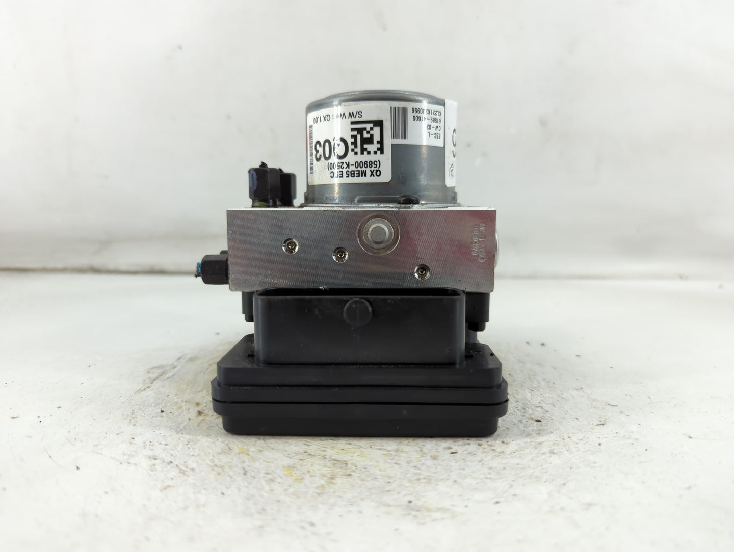2020 Hyundai Venue ABS Pump Control Module Replacement P/N:58900-K2500 Fits OEM Used Auto Parts - Oemusedautoparts1.com