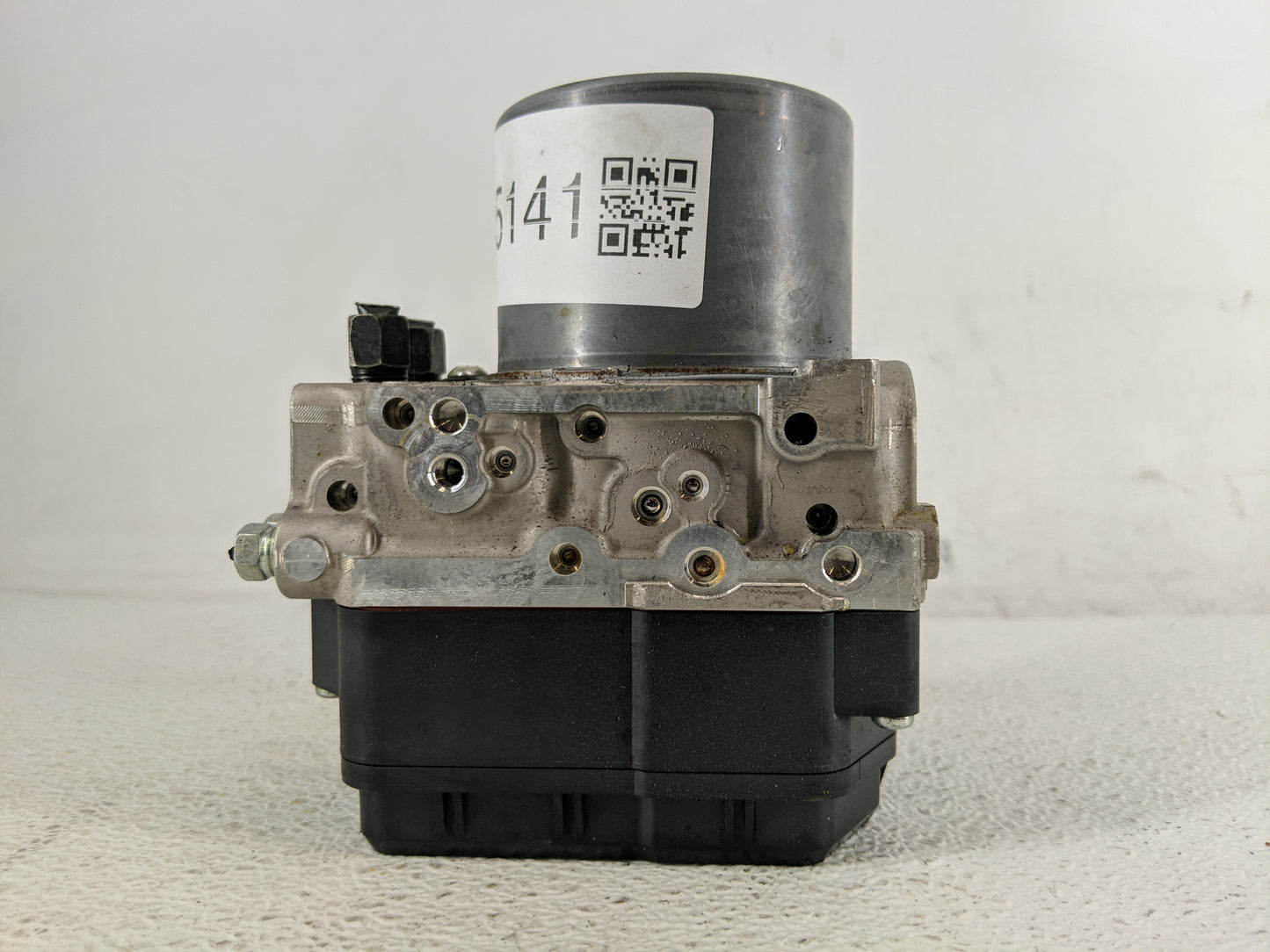 2020 Infiniti Q50 ABS Pump Control Module Replacement P/N:47660 6HA1A 116040-66170 Fits OEM Used Auto Parts - Oemusedautopar