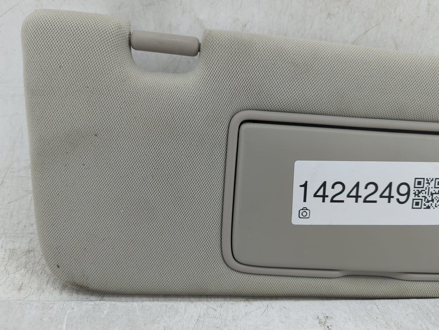 2014-2020 Infiniti Q50 Sun Visor Shade Replacement Passenger Right Mirror Fits Fits 2014 2015 2016 2017 2018 2019 2020 OEM U