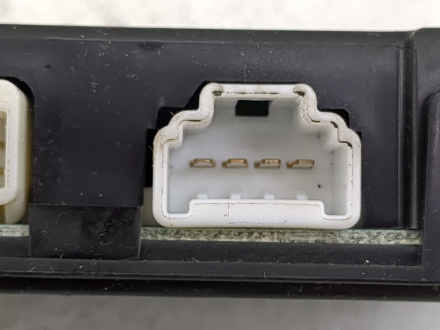 2019-2020 Infiniti Q60 Temperature Control Module 27760 6hl0a 1475222 - Oemusedautoparts1.com