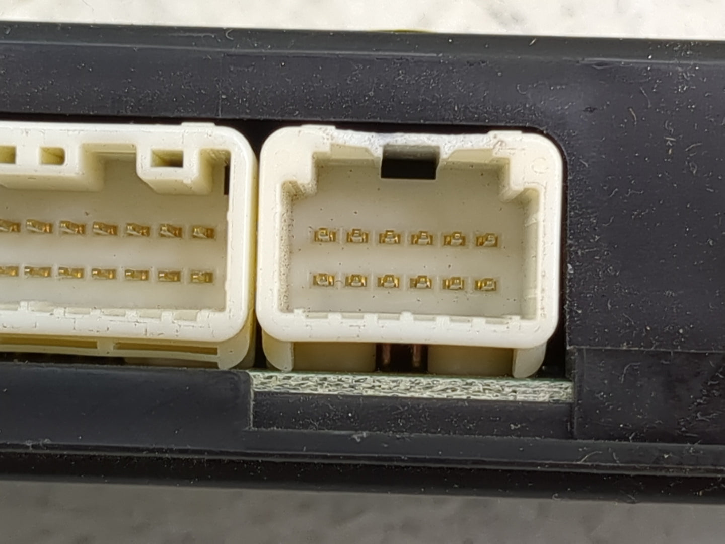 2019-2020 Infiniti Q60 Temperature Control Module 27760 6hl0a 1475222 - Oemusedautoparts1.com