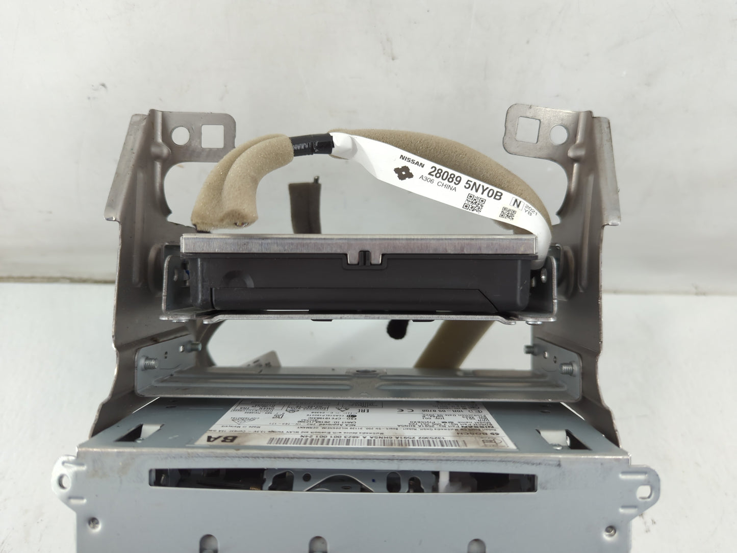 2019-2020 Infiniti Qx50 Radio AM FM Cd Player Receiver Replacement P/N:282755SN9B Fits Fits 2019 2020 OEM Used Auto Parts - 