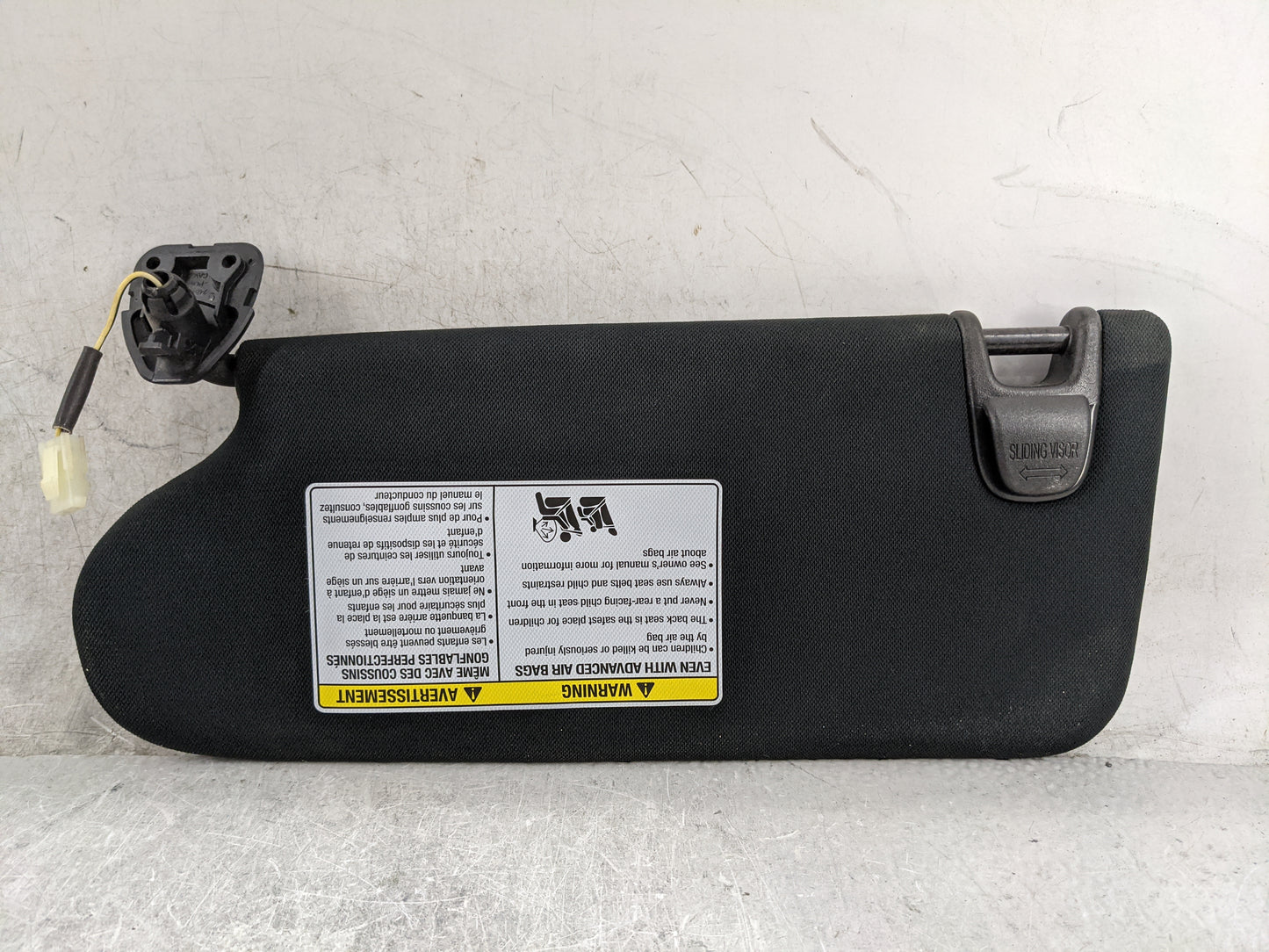 2022 Infiniti Qx55 Sun Visor Shade Replacement Passenger Right Mirror Fits OEM Used Auto Parts - Oemusedautoparts1.com