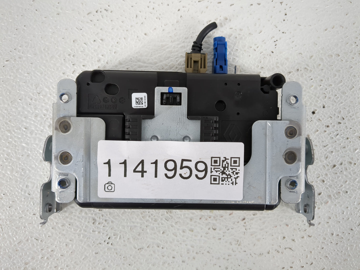 Infiniti Qx56 Telematics Control Module 282755sn9b - Oemusedautoparts1.com