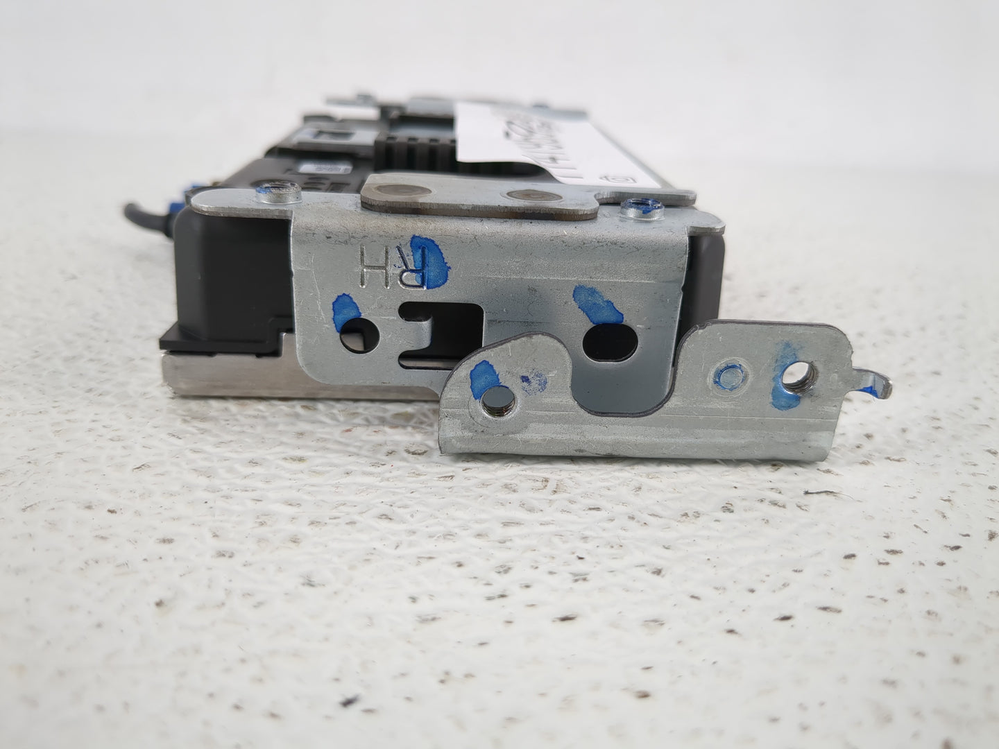 Infiniti Qx56 Telematics Control Module 282755sn9b - Oemusedautoparts1.com