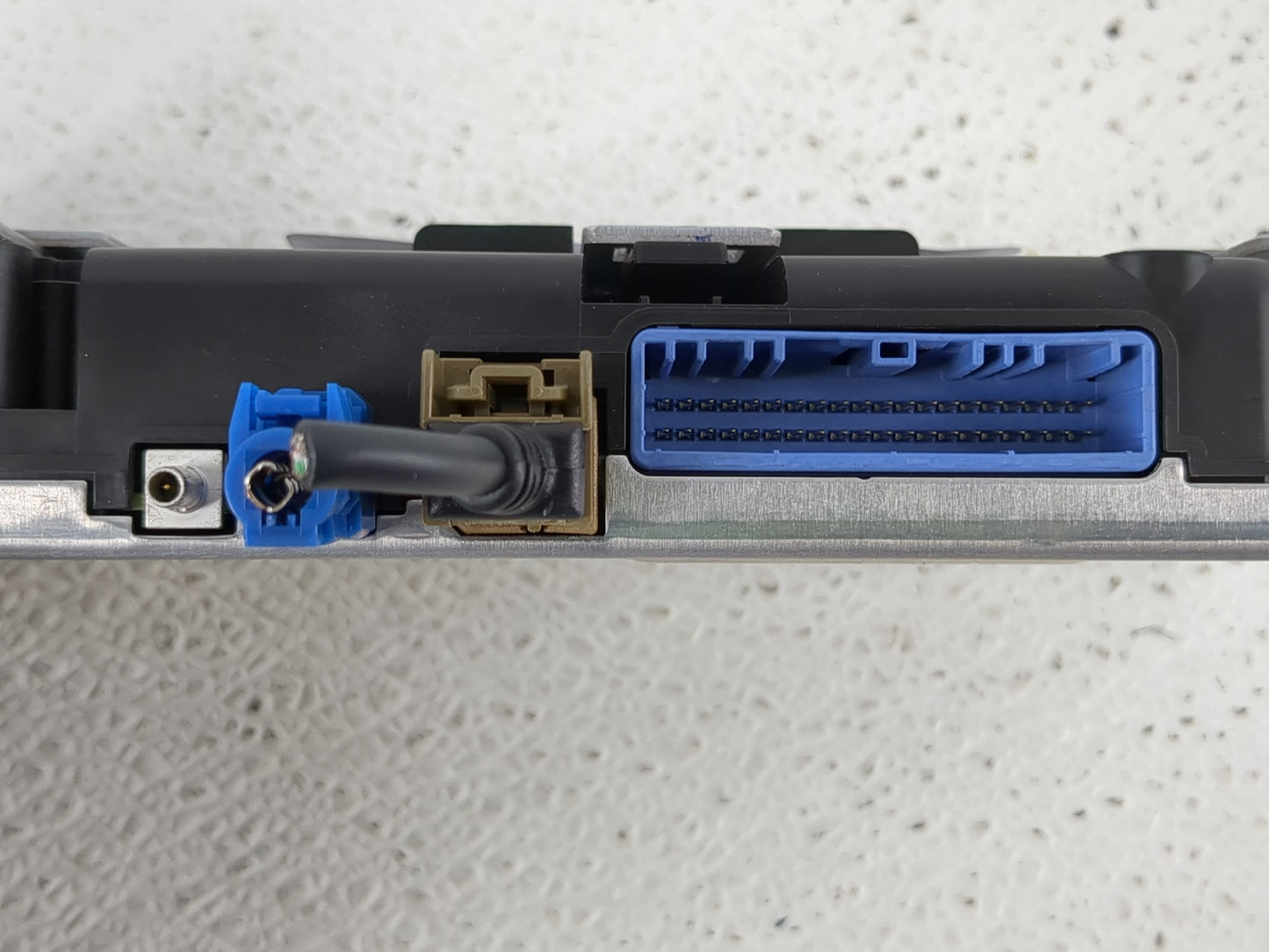 Infiniti Qx56 Telematics Control Module 282755sn9b - Oemusedautoparts1.com