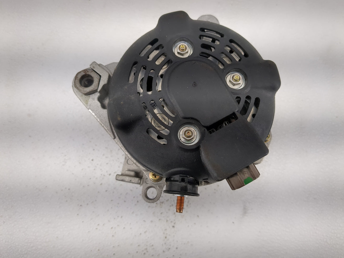 2014-2022 Jeep Cherokee Alternator Replacement Generator Charging Assembly Engine OEM Fits OEM Used Auto Parts - Oemusedauto