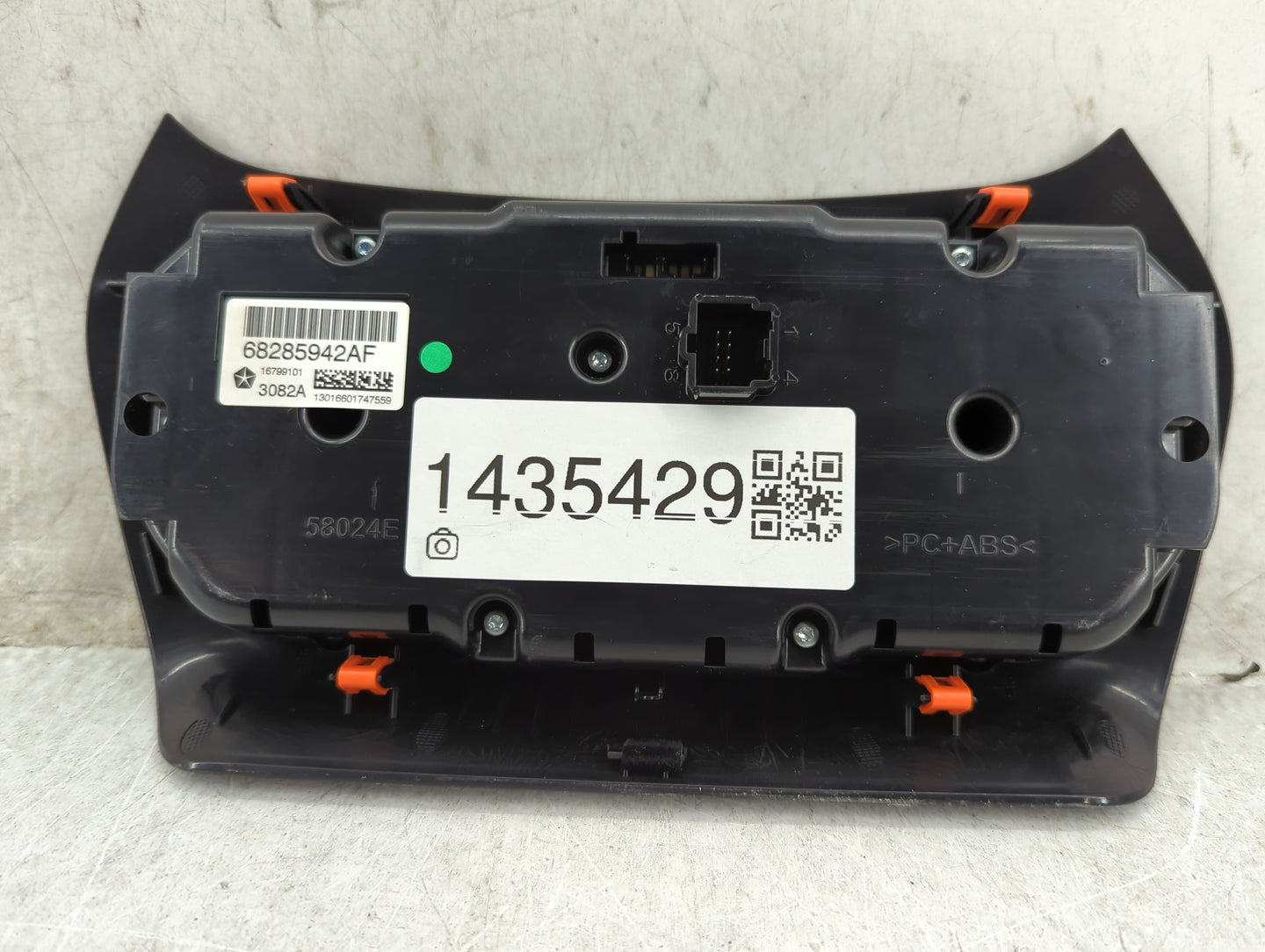 2019-2022 Jeep Cherokee Climate Control Module Temperature AC/Heater Replacement P/N:68285942AF Fits Fits 2019 2020 2021 202