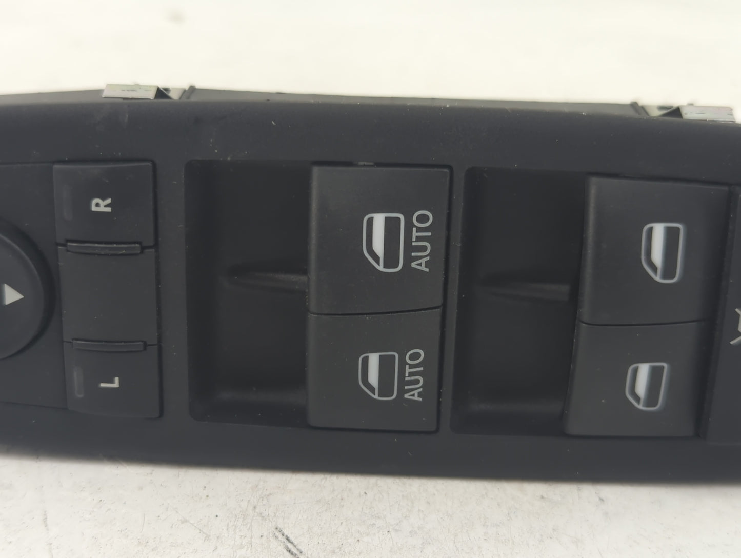 2015-2022 Jeep Cherokee Master Power Window Switch Replacement Driver Side Left P/N:68271206AB Fits OEM Used Auto Parts - Oe
