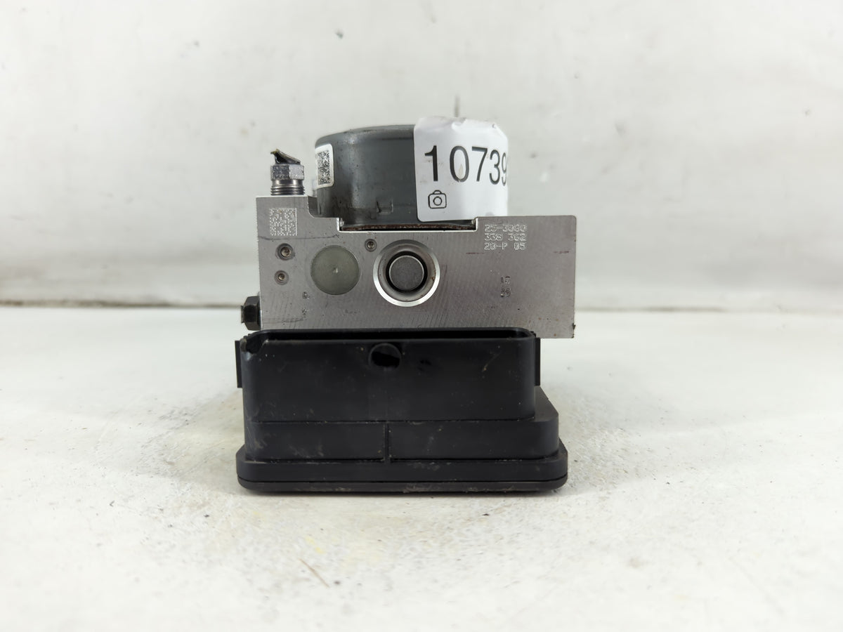 2022 Jeep Compass Anti-Lock Brake ABS Pump Module Actuator OEM P/N:P68490479AE Fits OEM Used Auto Parts - Oemusedautoparts1.