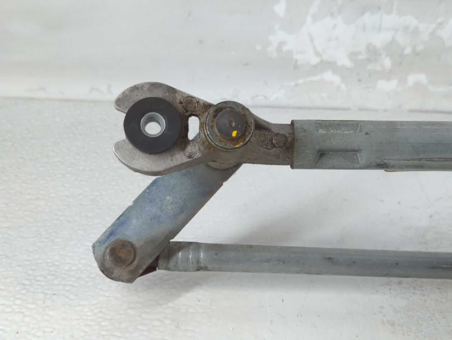 2022 Jeep Compass  WINDSHIELD WIPER TRANSMISSION LINKAGE - Oemusedautoparts1.com