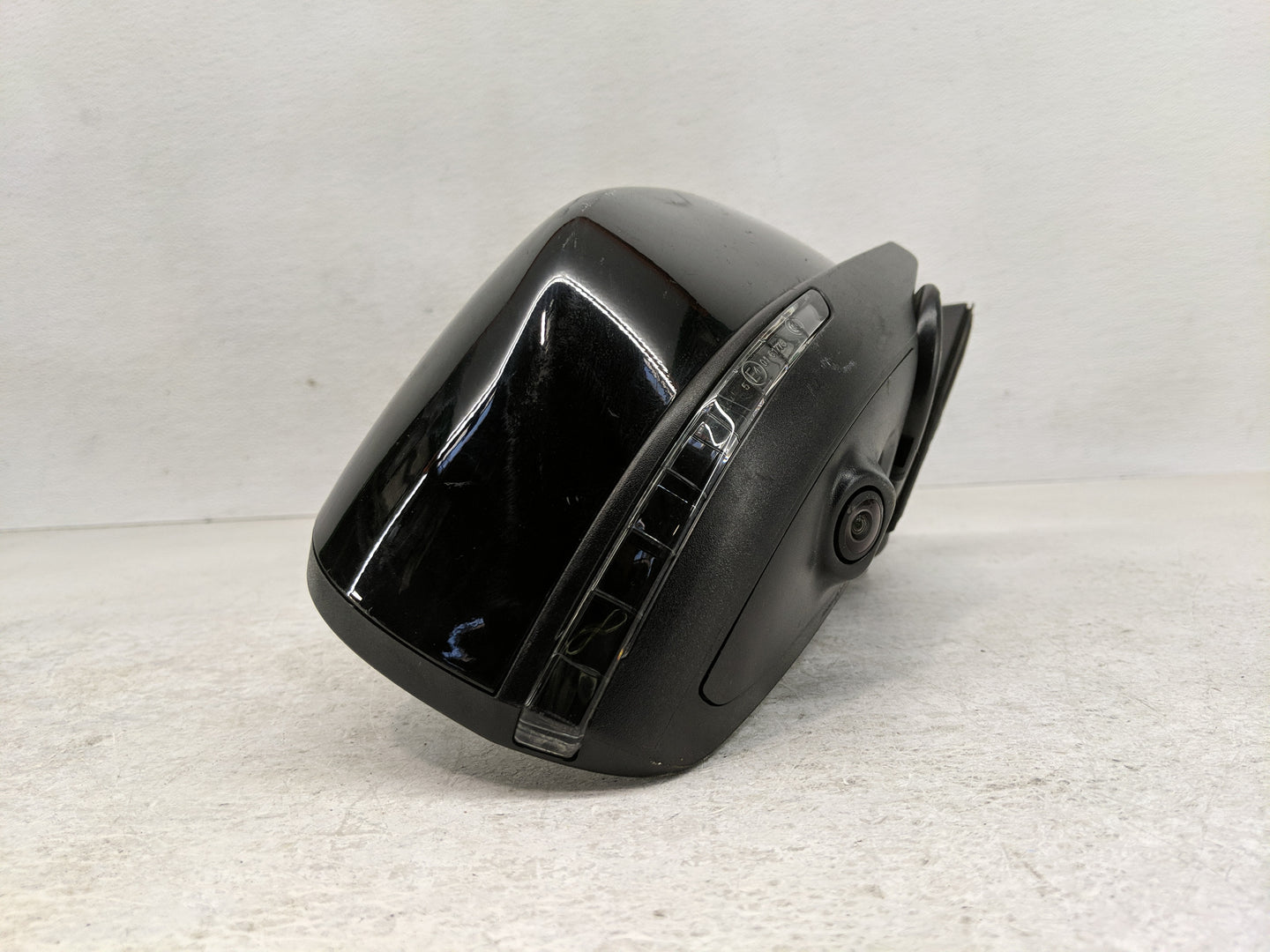 2022 Jeep Compass Passenger Side View Mirror - Right Door Mirror OEM Used - Oemusedautoparts1.com