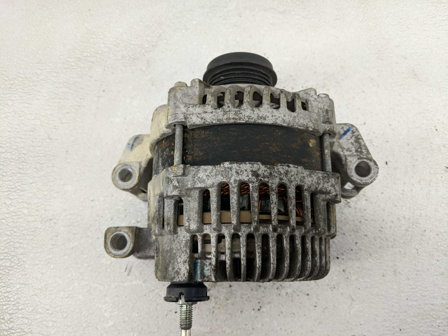 2017-2022 Jeep Compass Alternator Replacement Generator Charging Assembly Engine OEM P/N:56029624AC Fits OEM Used Auto Parts