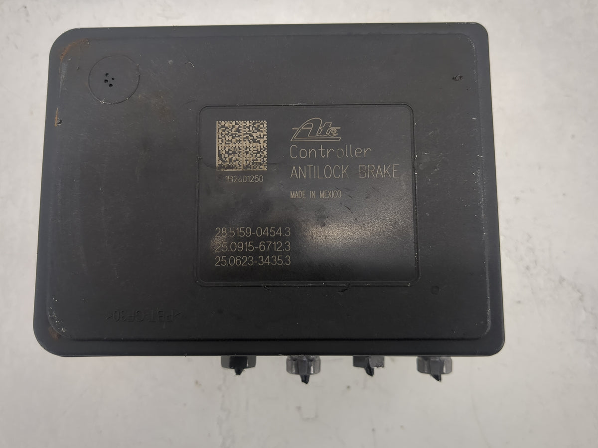 2022 Jeep Compass Anti-Lock Brake ABS Pump Module Actuator OEM P/N:P68490479AE Fits OEM Used Auto Parts - Oemusedautoparts1.