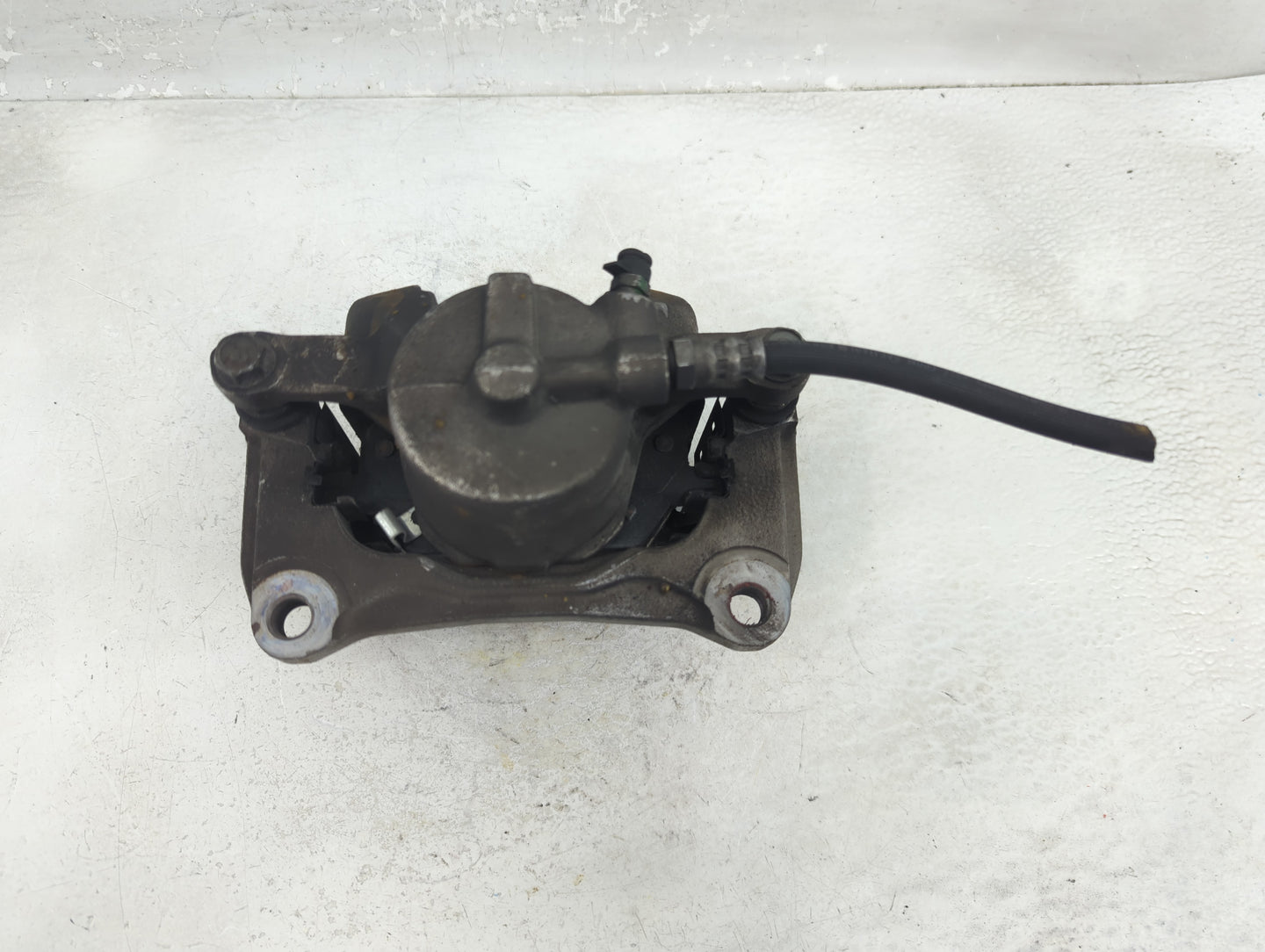 2022 Jeep Compass Front Passenger Right Brake Caliper 1319982 - Oemusedautoparts1.com