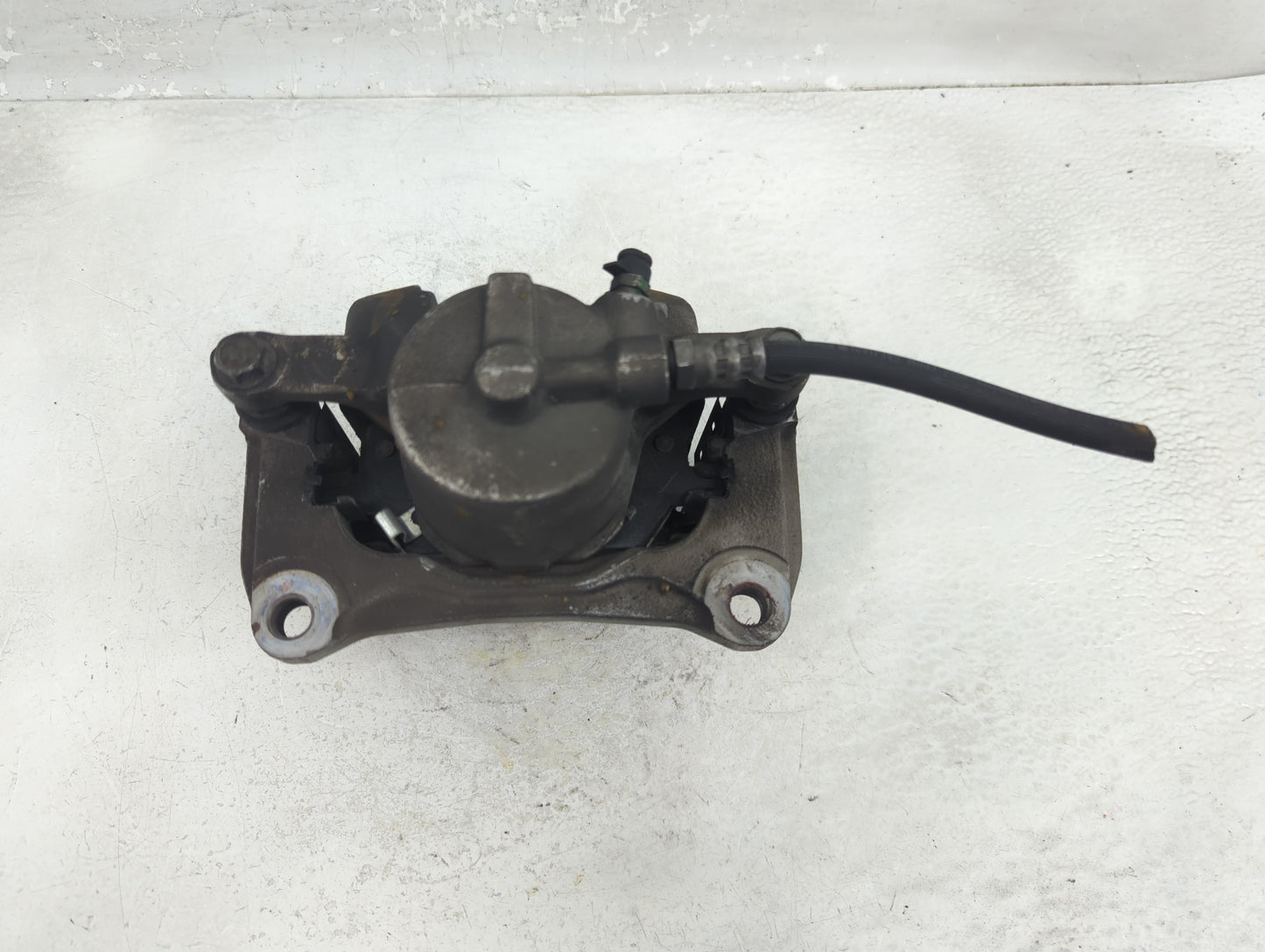 2022 Jeep Compass Front Passenger Right Brake Caliper 1319982 - Oemusedautoparts1.com