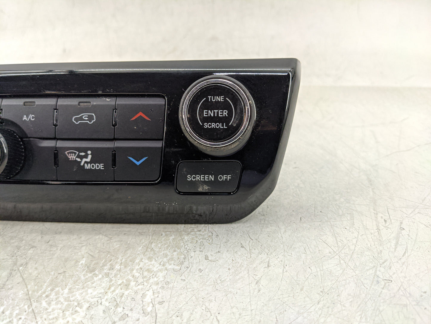 2022 Jeep Compass Climate Control Module Temperature AC/Heater Replacement P/N:68518284AC Fits OEM Used Auto Parts - Oemused