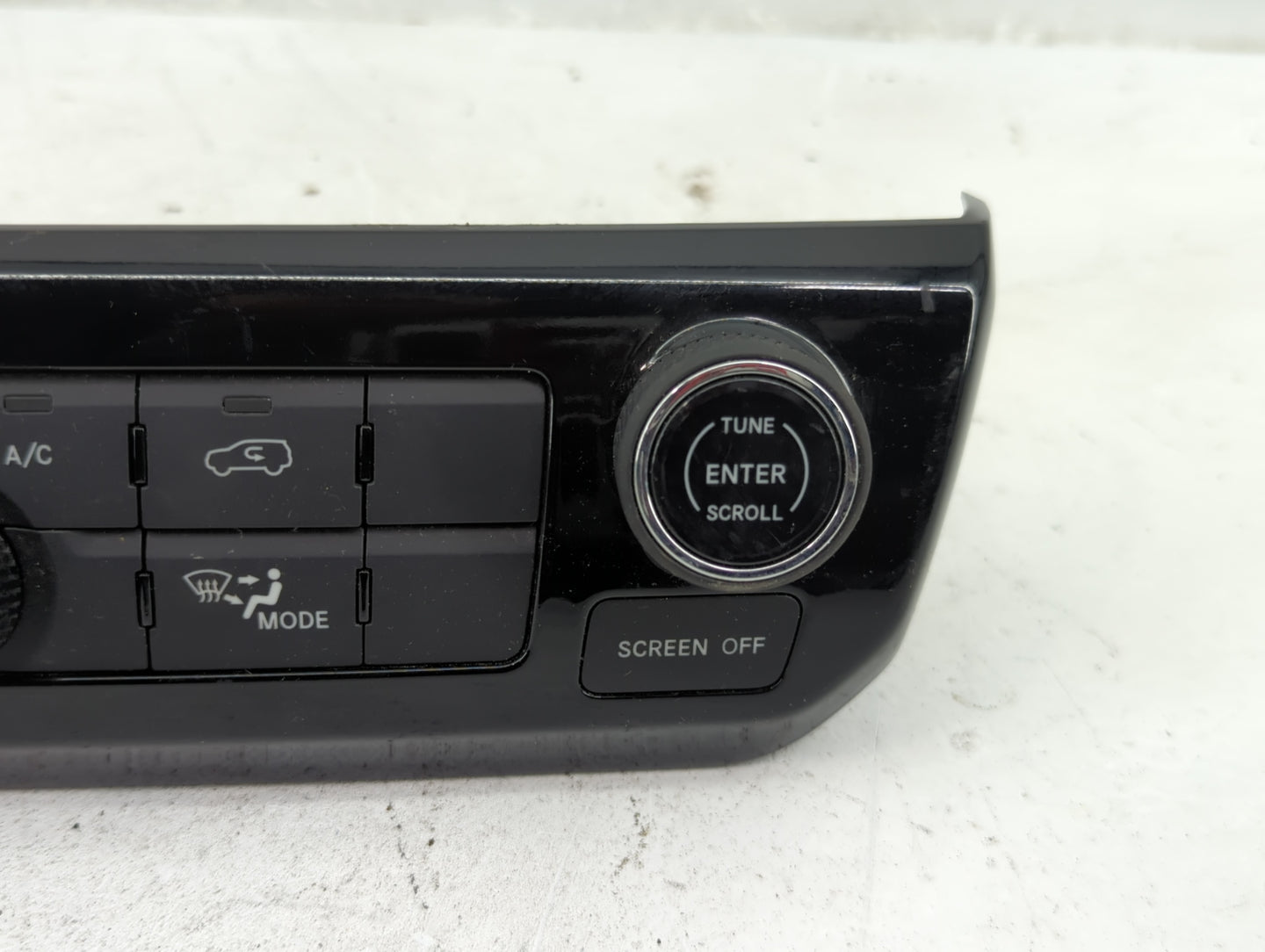 2022 Jeep Compass Climate Control Module Temperature AC/Heater Replacement P/N:68518281AC Fits OEM Used Auto Parts - Oemused