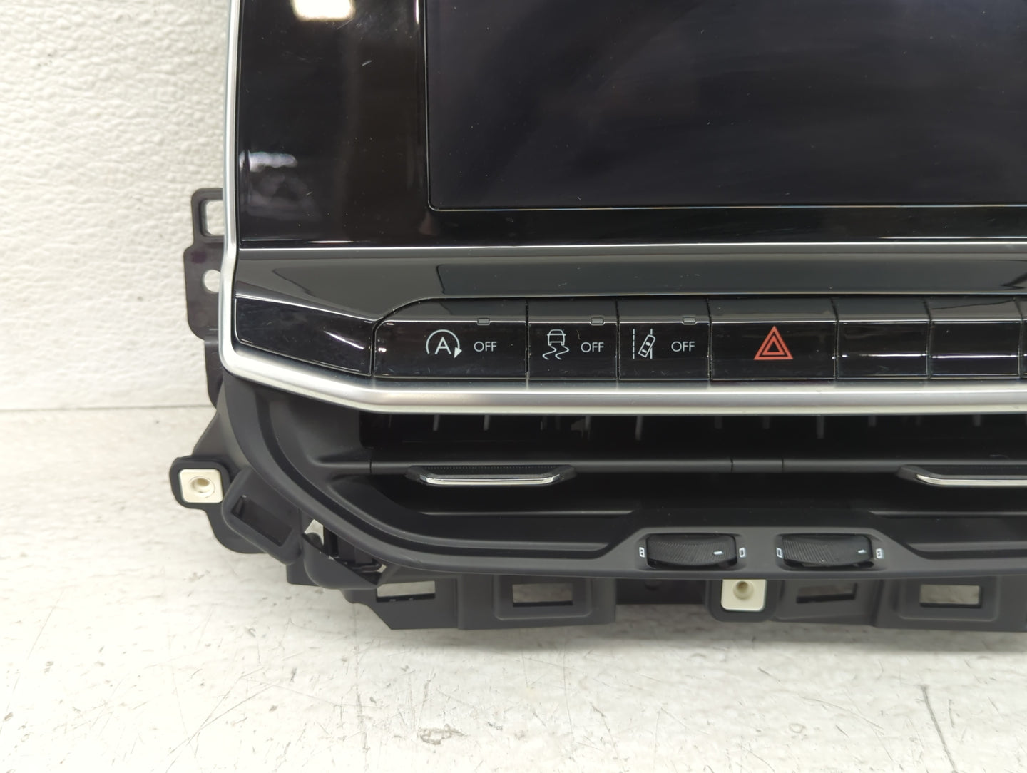 2022 Jeep Compass Radio AM FM Cd Player Receiver Replacement Fits OEM Used Auto Parts - Oemusedautoparts1.com