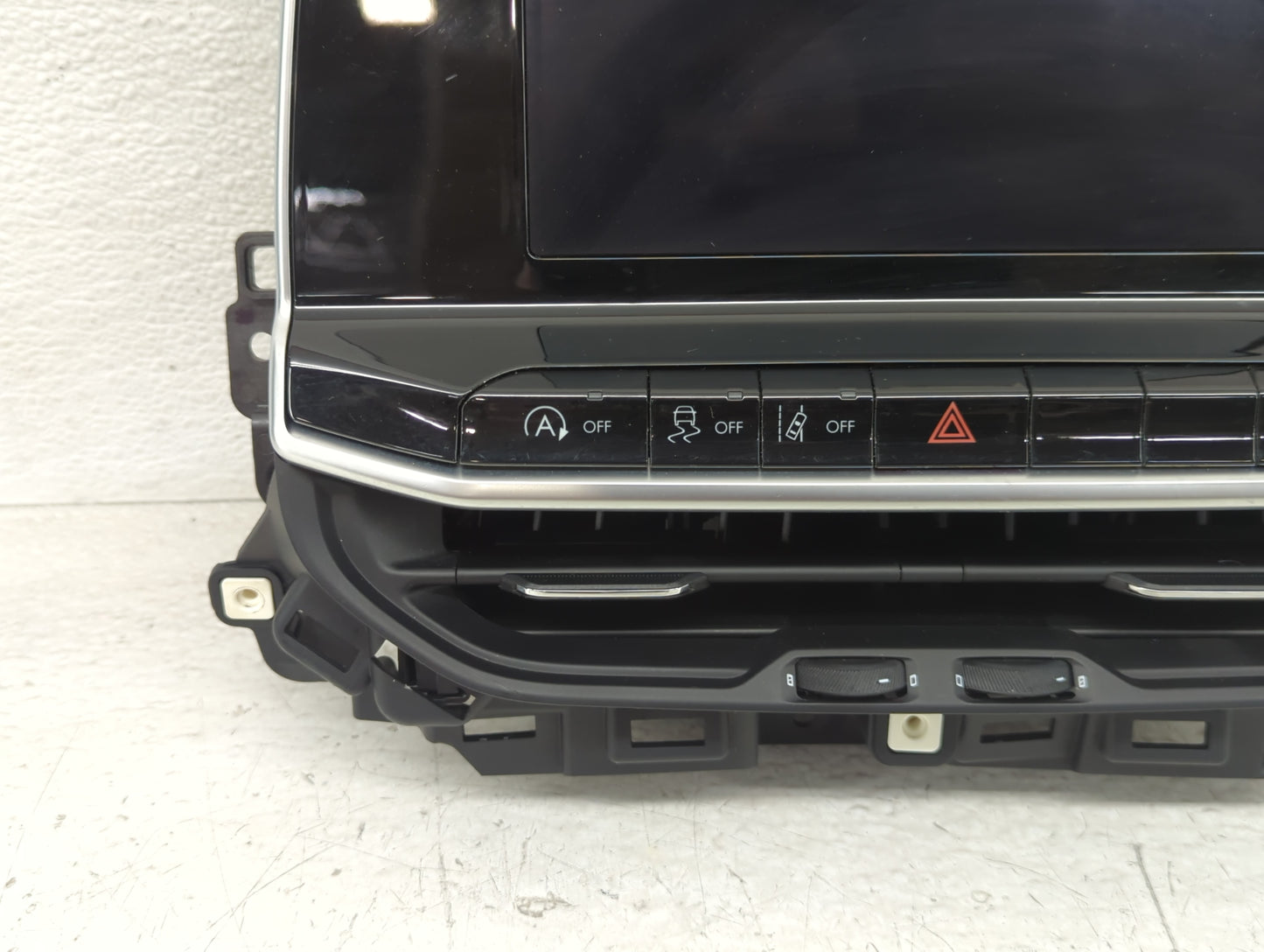 2022 Jeep Compass Radio AM FM Cd Player Receiver Replacement Fits OEM Used Auto Parts - Oemusedautoparts1.com