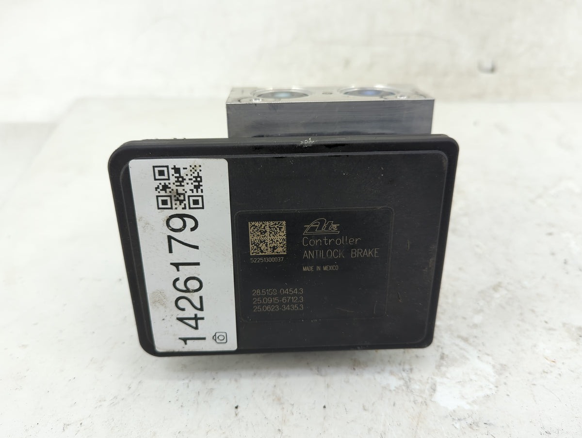 2022 Jeep Compass Anti-Lock Brake ABS Pump Module Actuator OEM P/N:P68490479AE Fits OEM Used Auto Parts - Oemusedautoparts1.