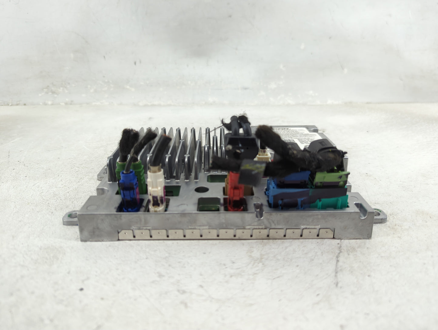 2022 Jeep Compass Radio Speaker Amplifier 1434475 - Oemusedautoparts1.com