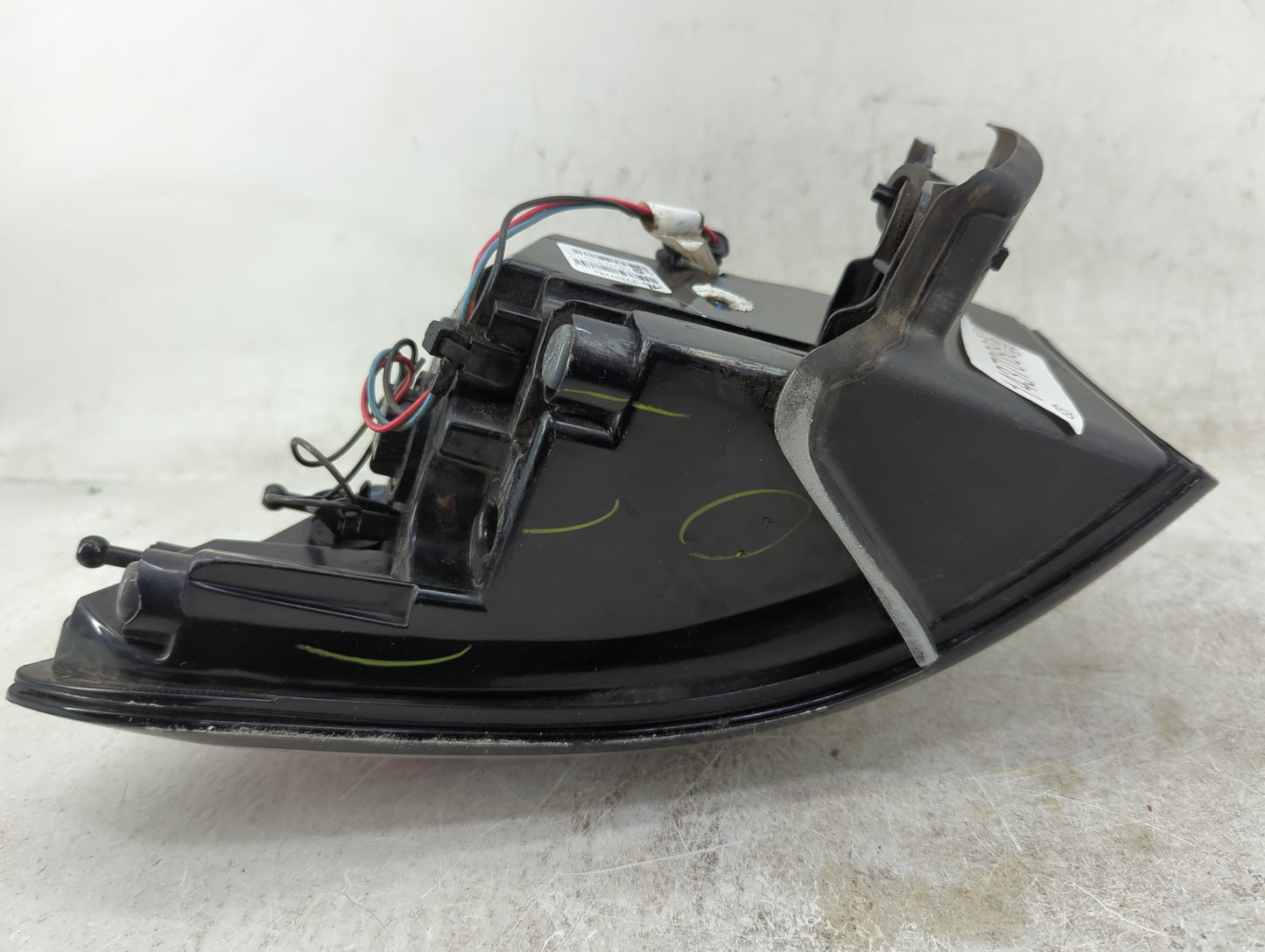 2022 Jeep Compass Tail Light Assembly Driver Left OEM Fits OEM Used Auto Parts - Oemusedautoparts1.com