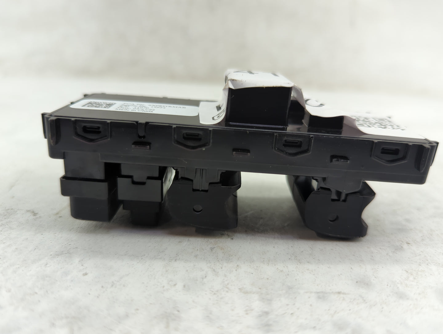 2022 Jeep Compass Master Power Window Switch Replacement Driver Side Left P/N:6XP83TRMAB Fits OEM Used Auto Parts - Oemuseda