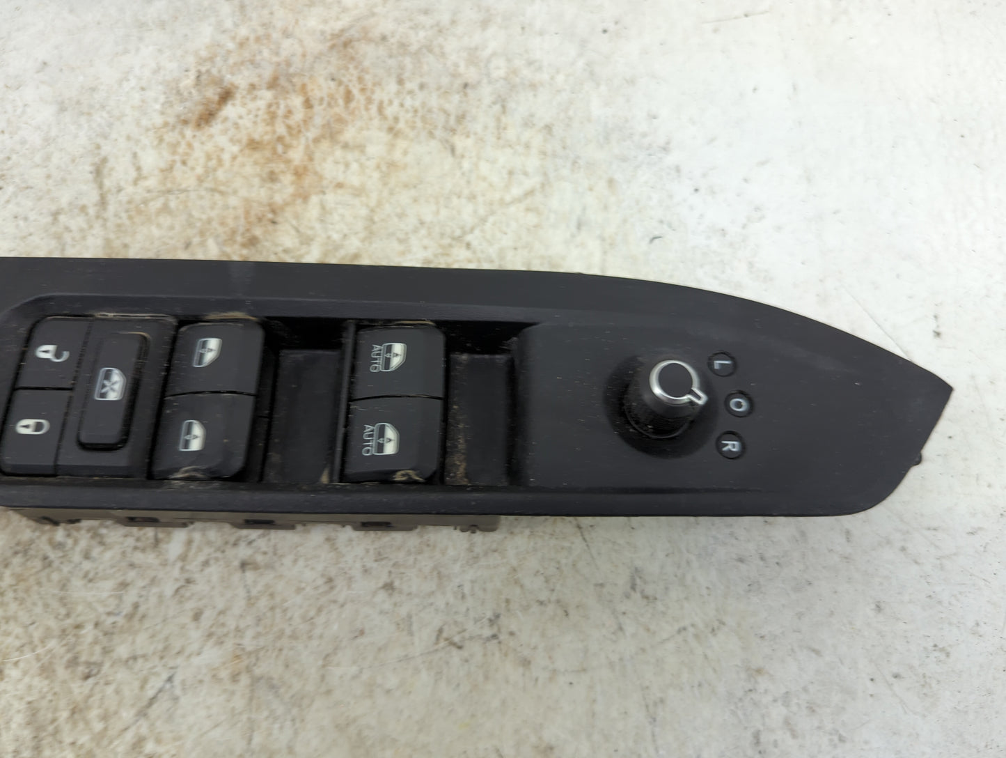 2022 Jeep Compass Master Power Window Switch Replacement Driver Side Left P/N:6XP83TRMAB 12624 Fits OEM Used Auto Parts - Oe