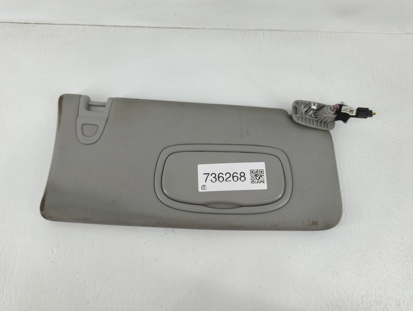 2022 Jeep Compass Sun Visor Shade Replacement Driver Left Mirror Fits OEM Used Auto Parts - Oemusedautoparts1.com