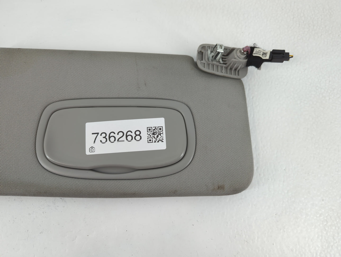 2022 Jeep Compass Sun Visor Shade Replacement Driver Left Mirror Fits OEM Used Auto Parts - Oemusedautoparts1.com