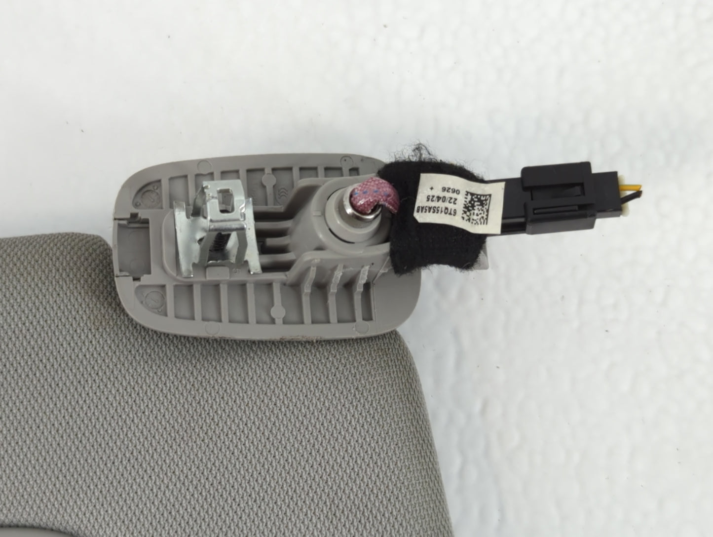 2022 Jeep Compass Sun Visor Shade Replacement Driver Left Mirror Fits OEM Used Auto Parts - Oemusedautoparts1.com