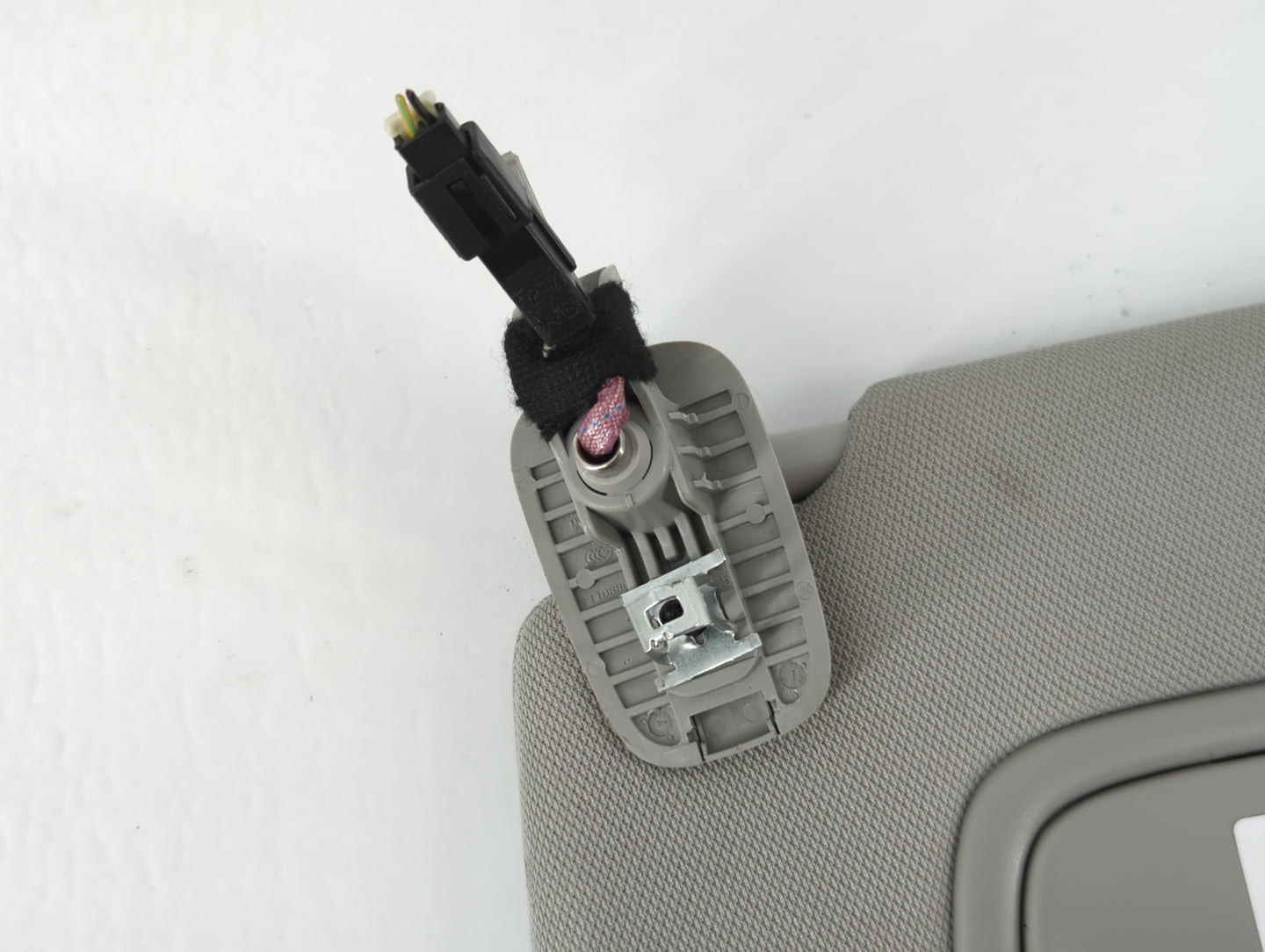 2022 Jeep Compass Sun Visor Shade Replacement Passenger Right Mirror Fits OEM Used Auto Parts - Oemusedautoparts1.com