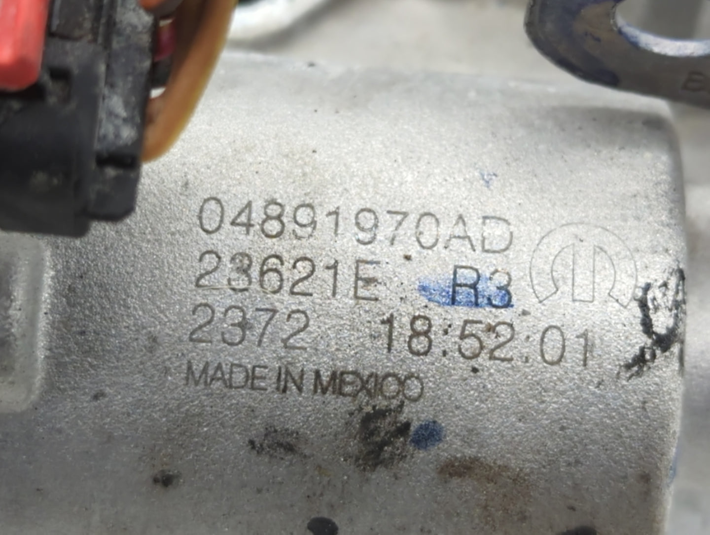 2017-2022 Jeep Compass Throttle Body P/N:04891970AD Fits Fits 2014 2015 2016 2017 2018 2019 2020 2021 2022 OEM Used Auto Par