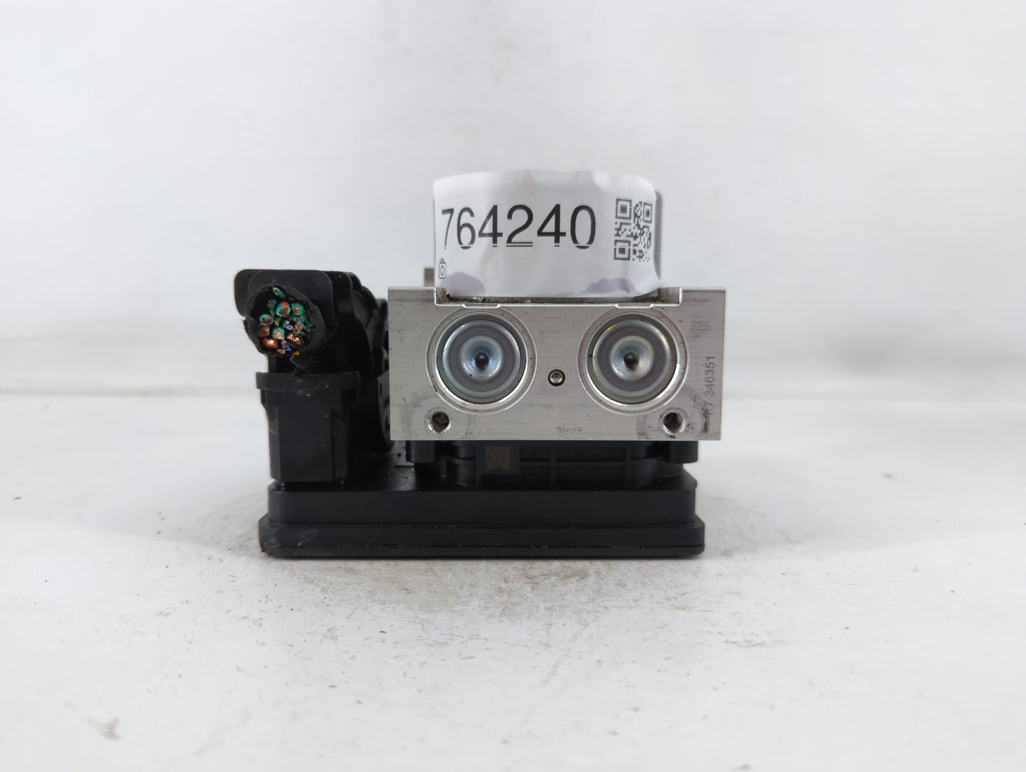 2022 Jeep Compass ABS Pump Control Module Replacement P/N:P68490479AE Fits OEM Used Auto Parts - Oemusedautoparts1.com