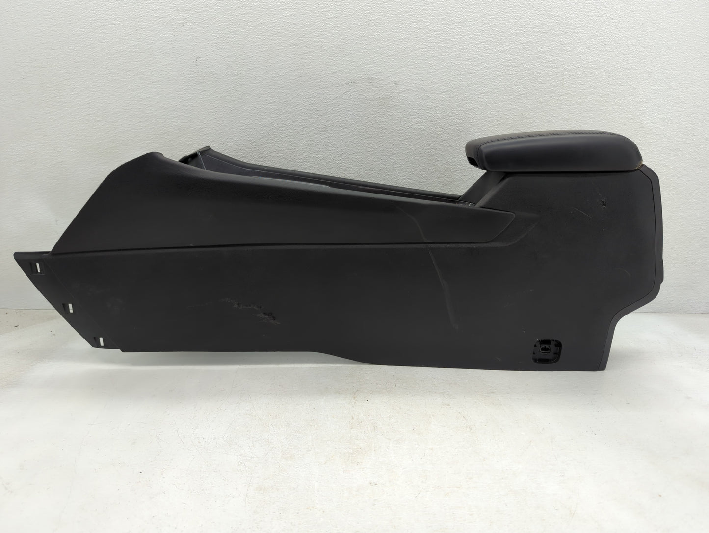 2022 Jeep Compass Center Floor Console Fits OEM Used Auto Parts - Oemusedautoparts1.com