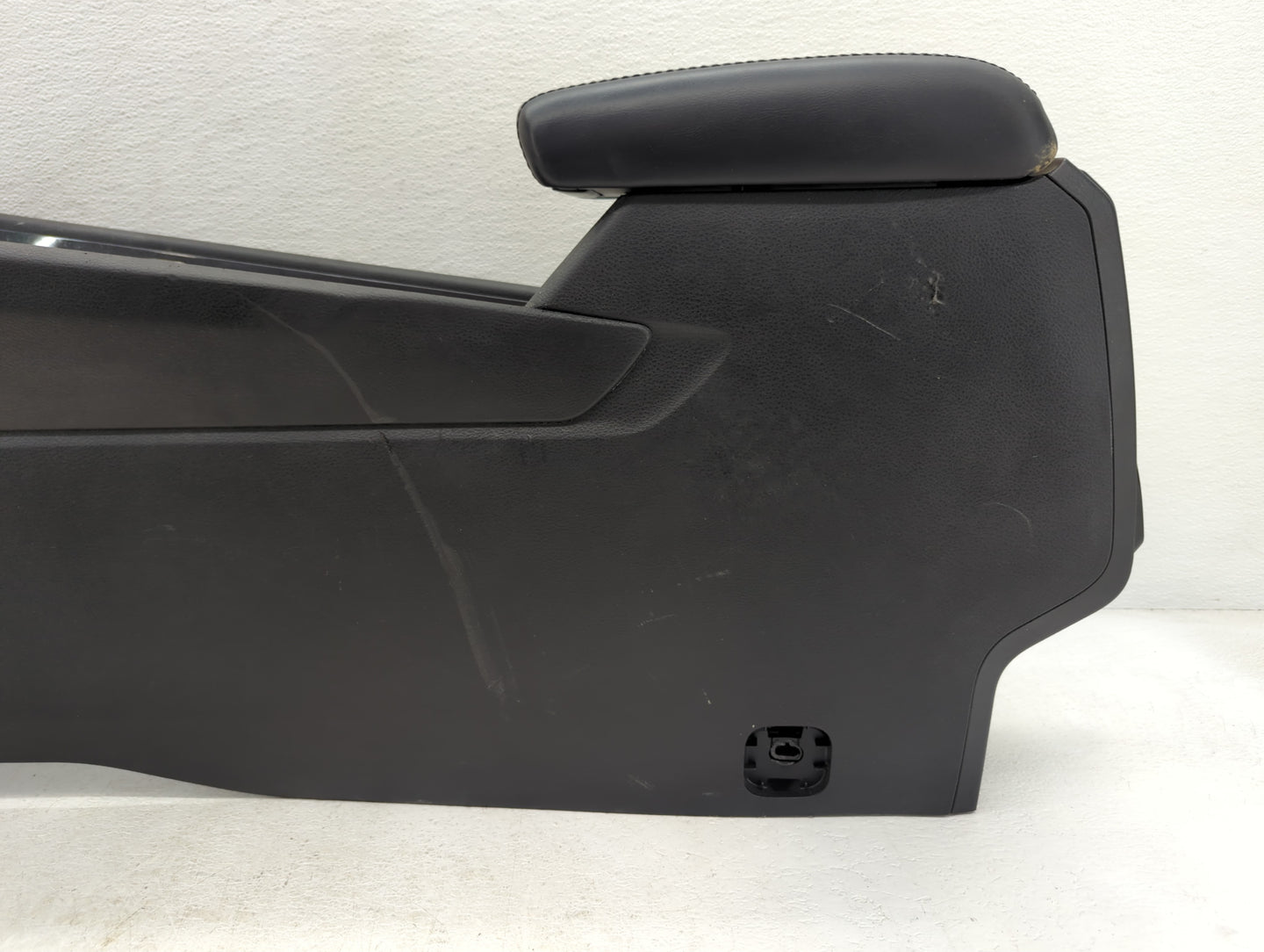 2022 Jeep Compass Center Floor Console Fits OEM Used Auto Parts - Oemusedautoparts1.com