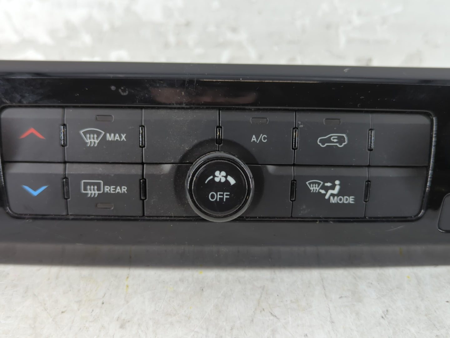 2022 Jeep Compass Climate Control Module Temperature AC/Heater Replacement Fits OEM Used Auto Parts - Oemusedautoparts1.com