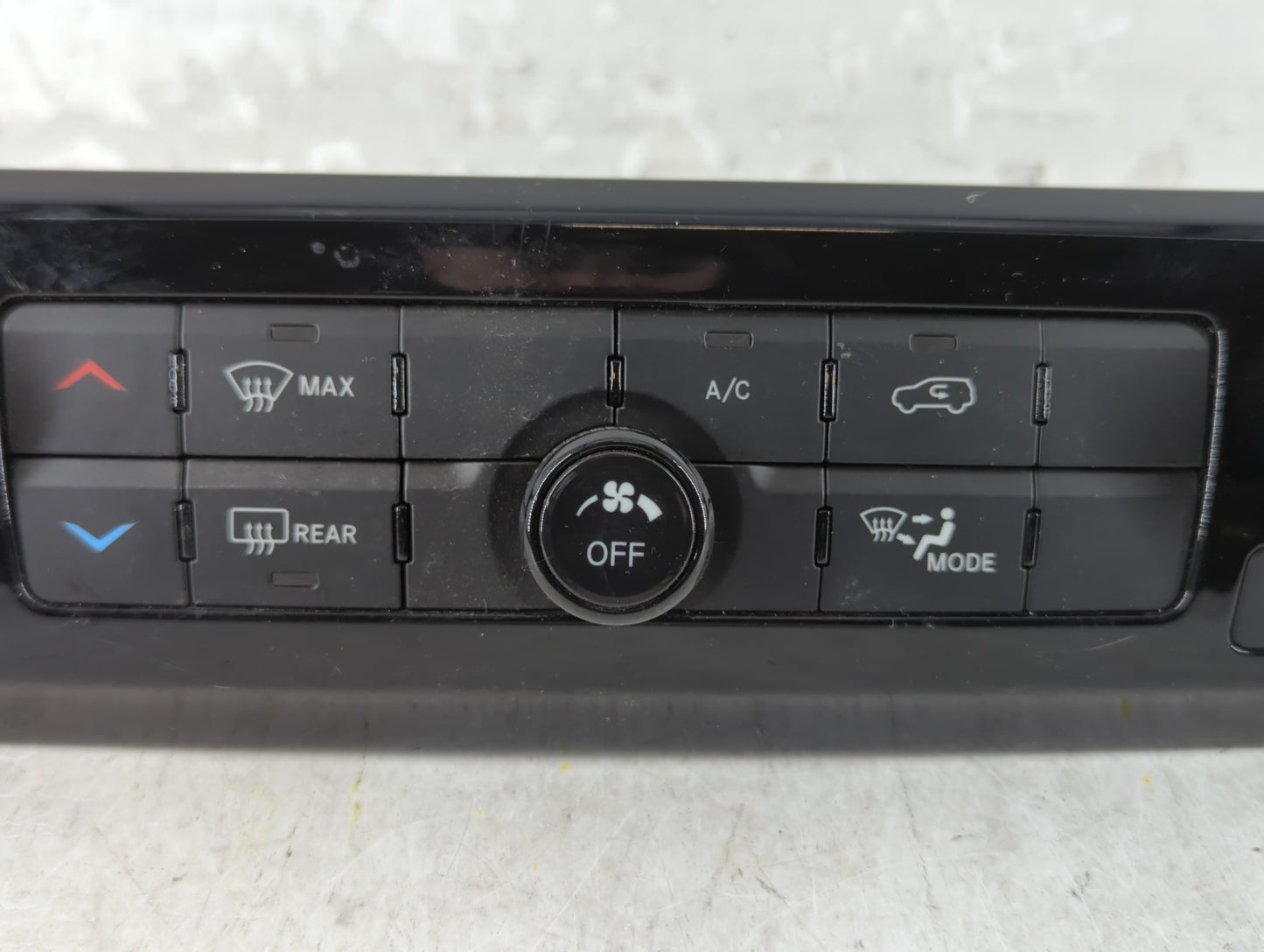 2022 Jeep Compass Climate Control Module Temperature AC/Heater Replacement Fits OEM Used Auto Parts - Oemusedautoparts1.com