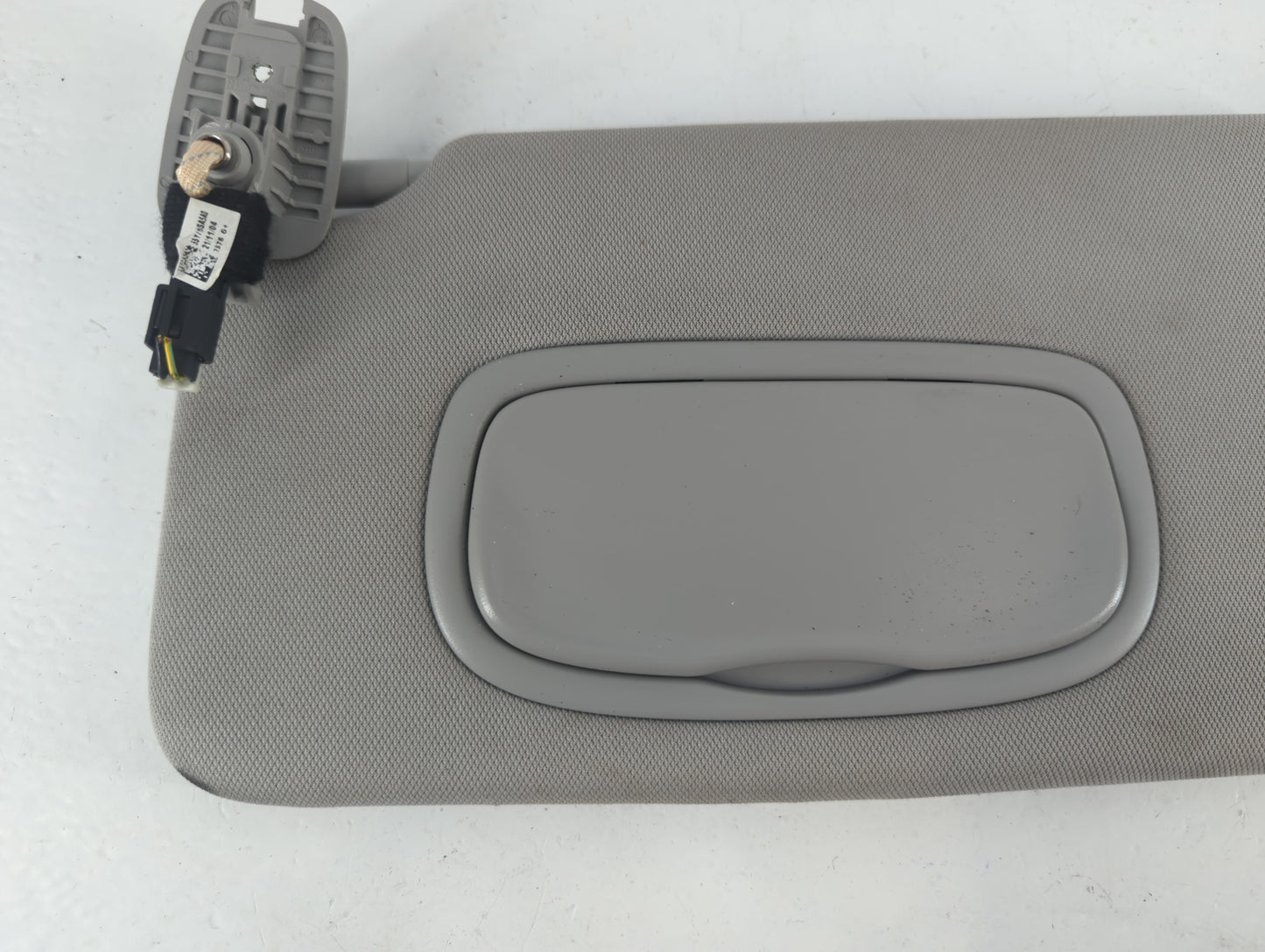 2022 Jeep Compass Sun Visor Shade Replacement Driver Left Mirror Fits OEM Used Auto Parts - Oemusedautoparts1.com