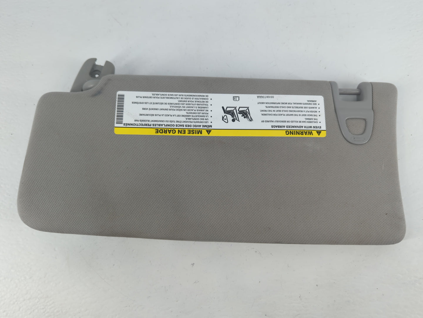 2022 Jeep Compass Sun Visor Shade Replacement Passenger Right Mirror Fits OEM Used Auto Parts - Oemusedautoparts1.com