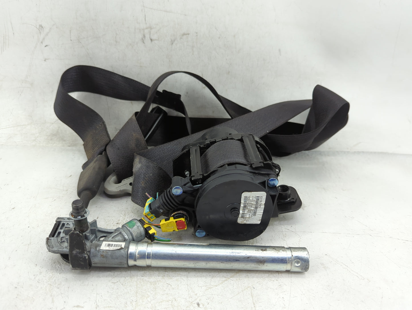 2022 Jeep Compass Drvier Front Seatbelt Retractor - Oemusedautoparts1.com