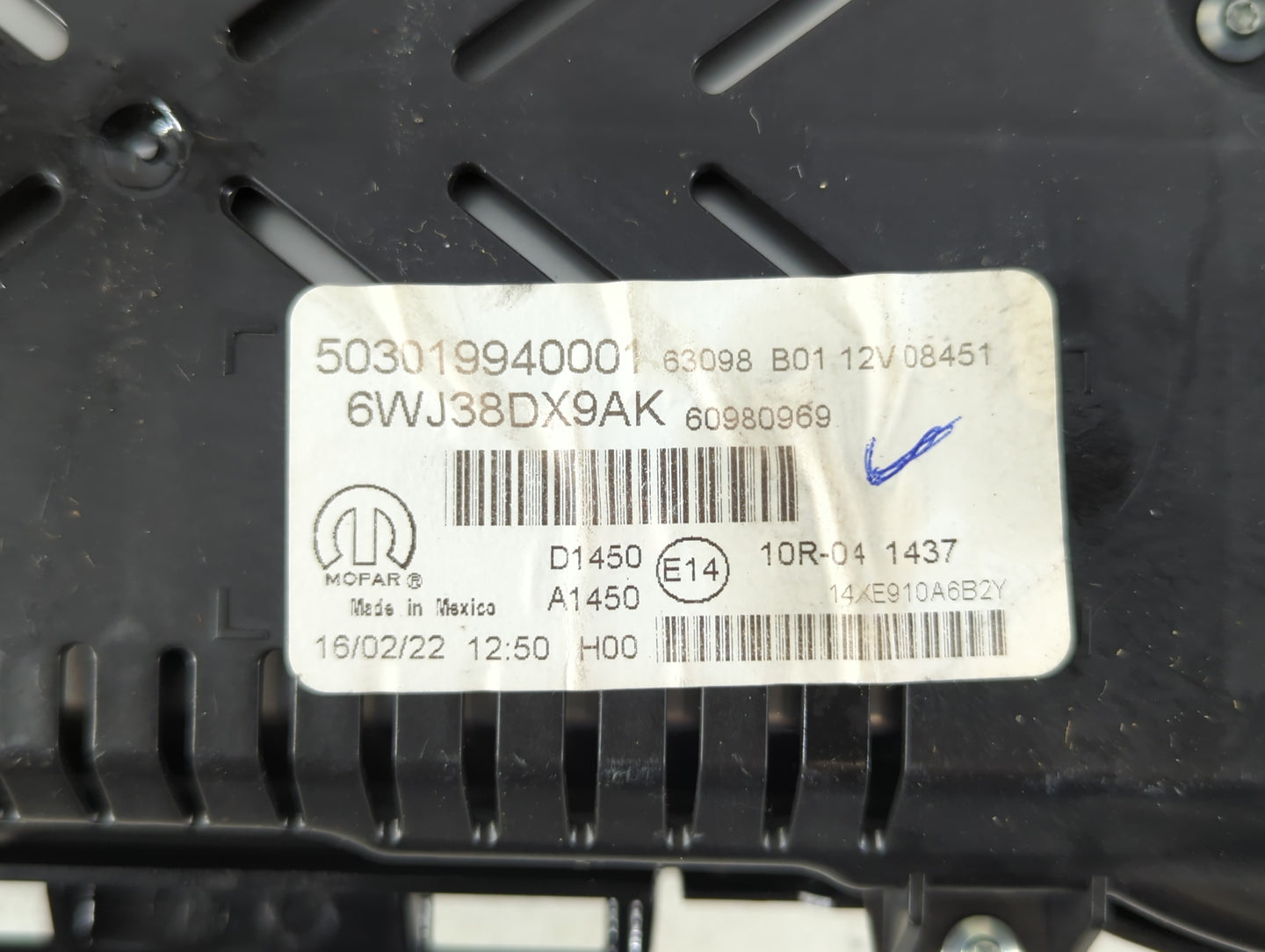 2022 Jeep Compass Instrument Cluster Speedometer Gauges Fits OEM Used Auto Parts - Oemusedautoparts1.com