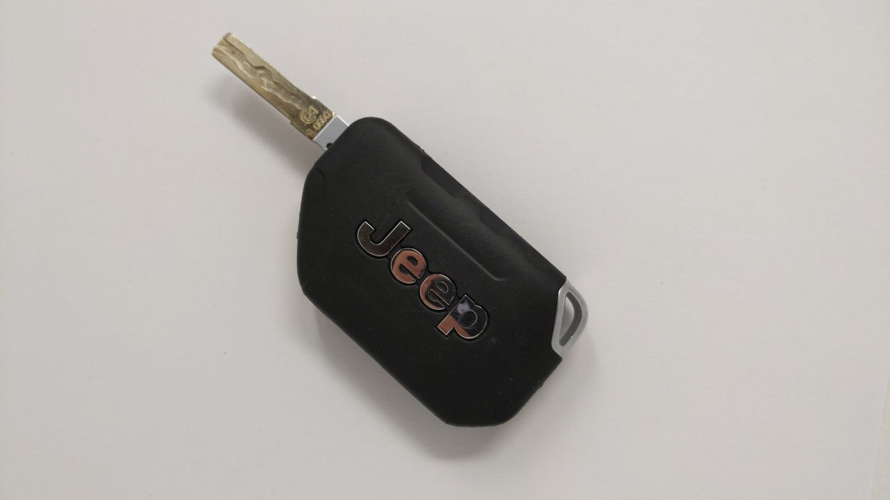 Jeep Keyless Entry Remote Fob Oht1130261 68292942aa 3 Buttons - Oemusedautoparts1.com